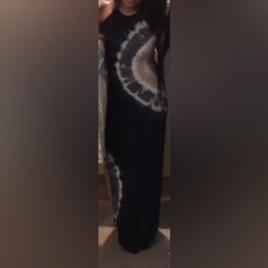 🥳 YFB Halter Maxi Dress Sz M